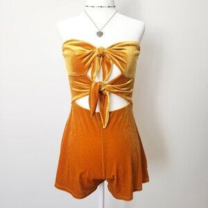 Urban Outfitters Maddie Velvet Romper Size XS Mustard Yellow Gold Tie Front Boho